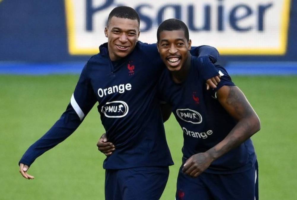 Alarma total en PSG: Mbappé da positivo por COVID-19 y tiene que dejar la selección de Francia  