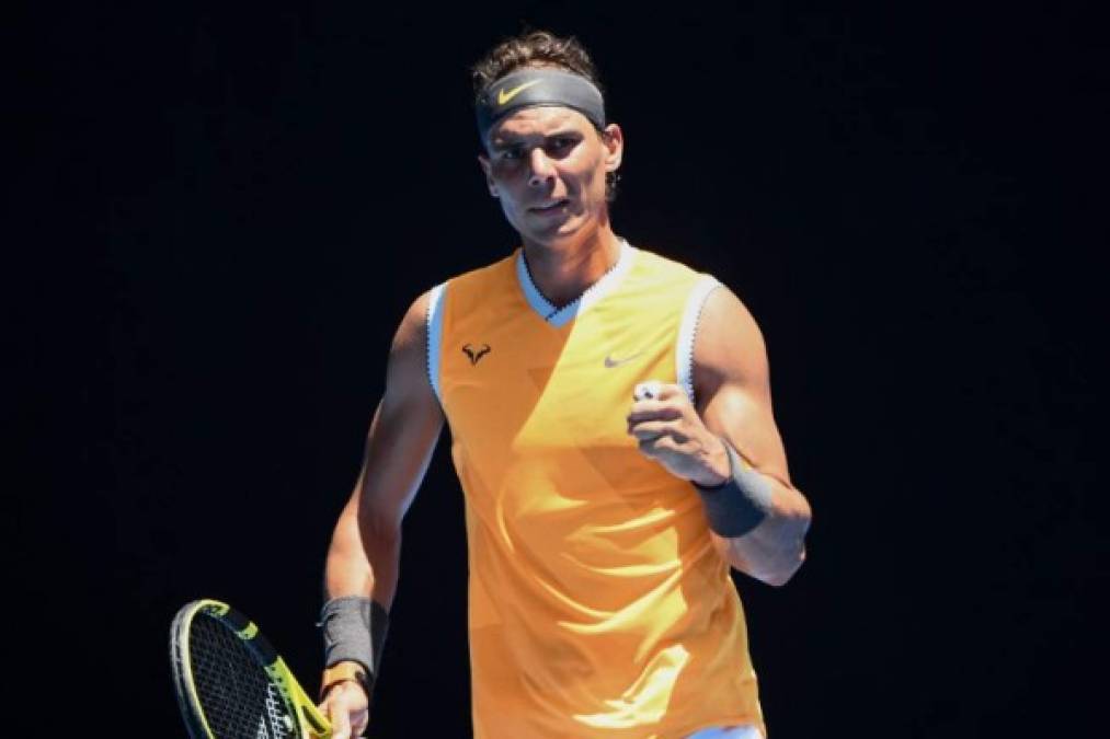 Nadal y Federer sonríen en Australia, Murray se despide con épica