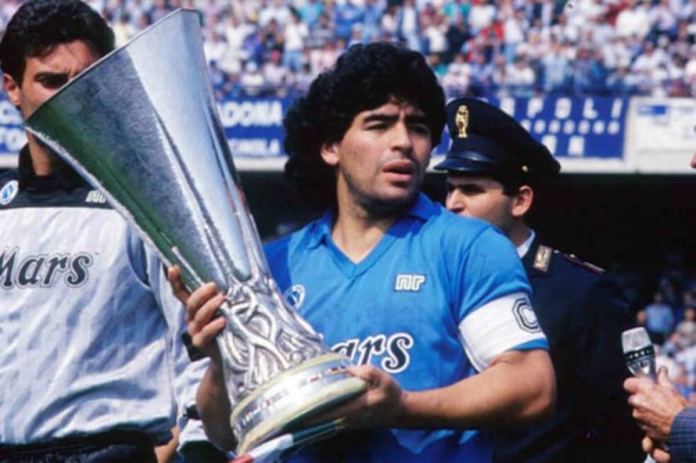 Diego Maradona: Los momentos más importantes en la vida futbolistíca del astro argentino