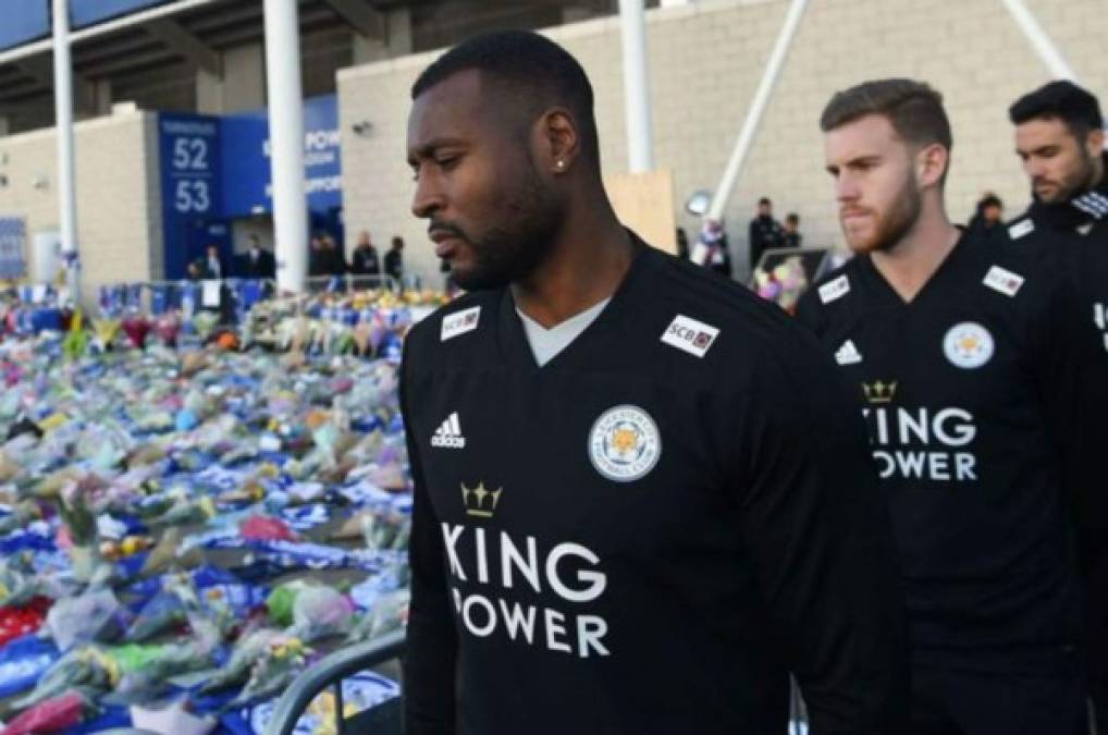 El Leicester City suspende su partido de Copa por muerte de su presidente   
