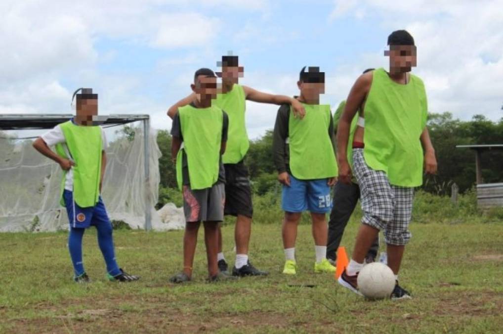 Miguel Escalante lidera proyecto de INAMI que utiliza el fútbol como herramienta para la prevención de la violencia