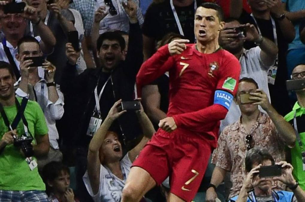 Con triplete de Cristiano Ronaldo, Portugal rescata empate ante España