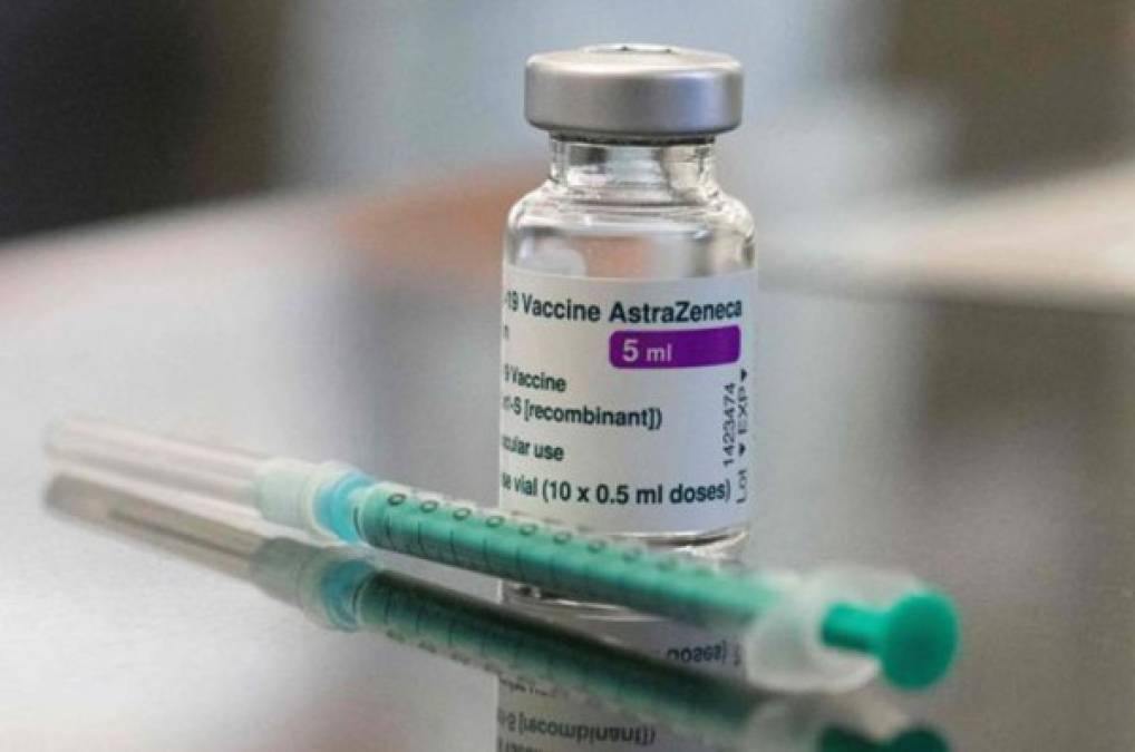 COVID-19: Dinamarca suspende la vacunación con AstraZeneca tras confirmar efectos de trombos