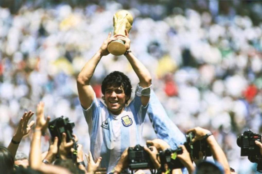 Diego Maradona: Los momentos más importantes en la vida futbolistíca del astro argentino