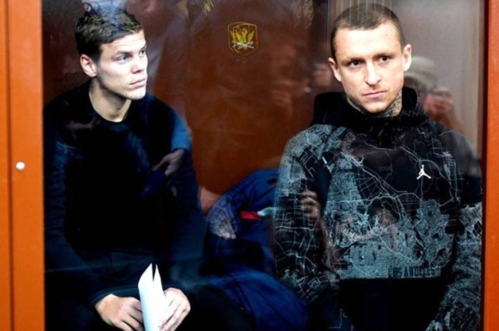 ¿Por qué los futbolistas rusos Mamaev y Kokorin estaban presos?