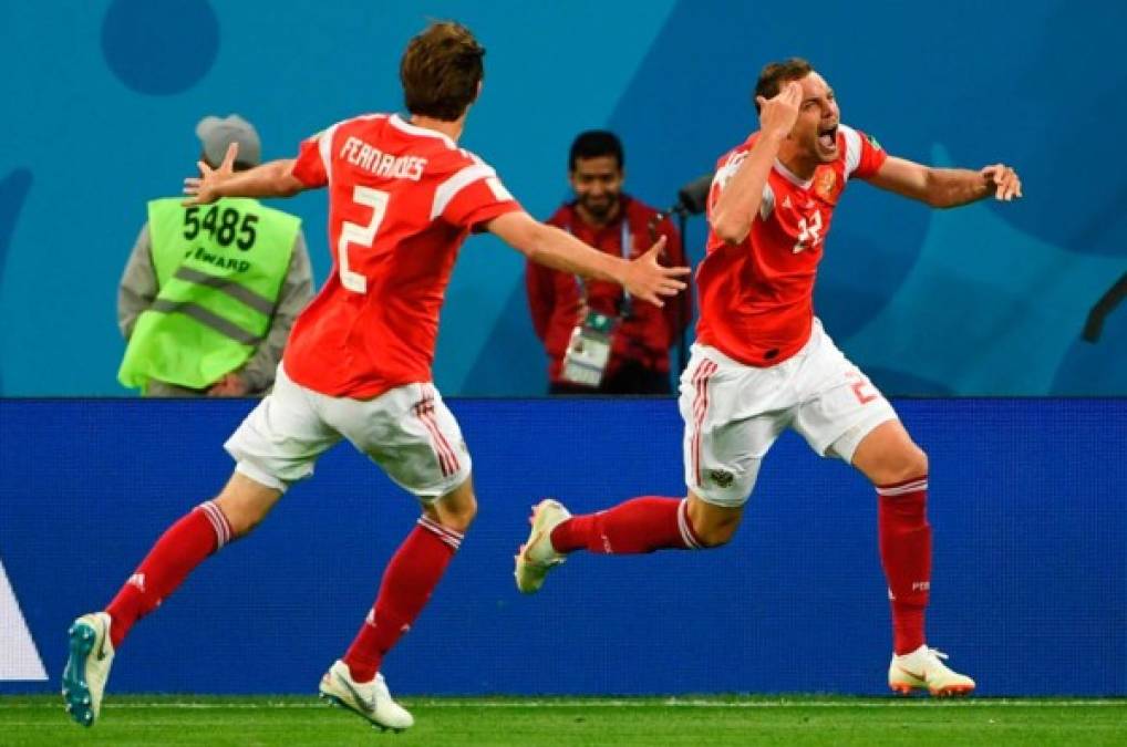 Rusia cumple y pone un pie en octavos del Mundial derrotando a la Egipto de Salah