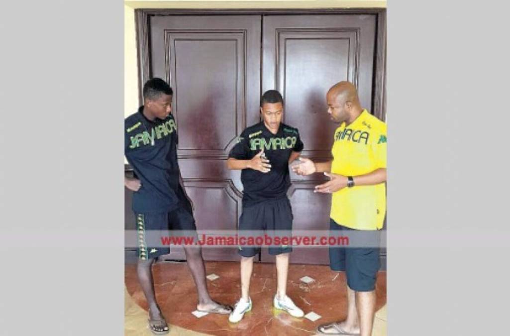 Se desploma ascensor donde iban jugadores de Jamaica en San Pedro Sula