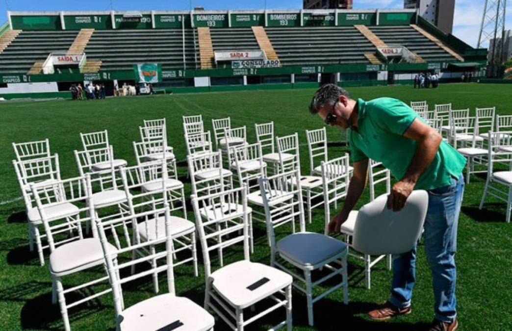 ¡QUE DURO! Las imágenes más tristes del adiós a futbolistas del Chapecoense