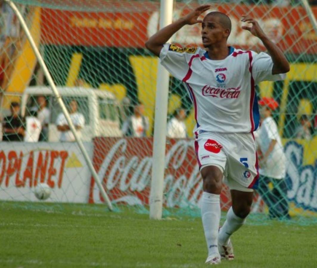 FOTOS: Así era el look de los futbolistas hondureños hace una década