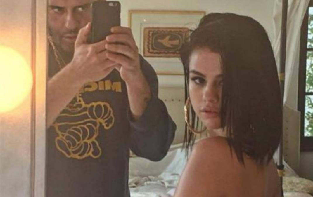 ¡INCREÍBLE! Selena Gómez muestra una foto desnuda y después la borra