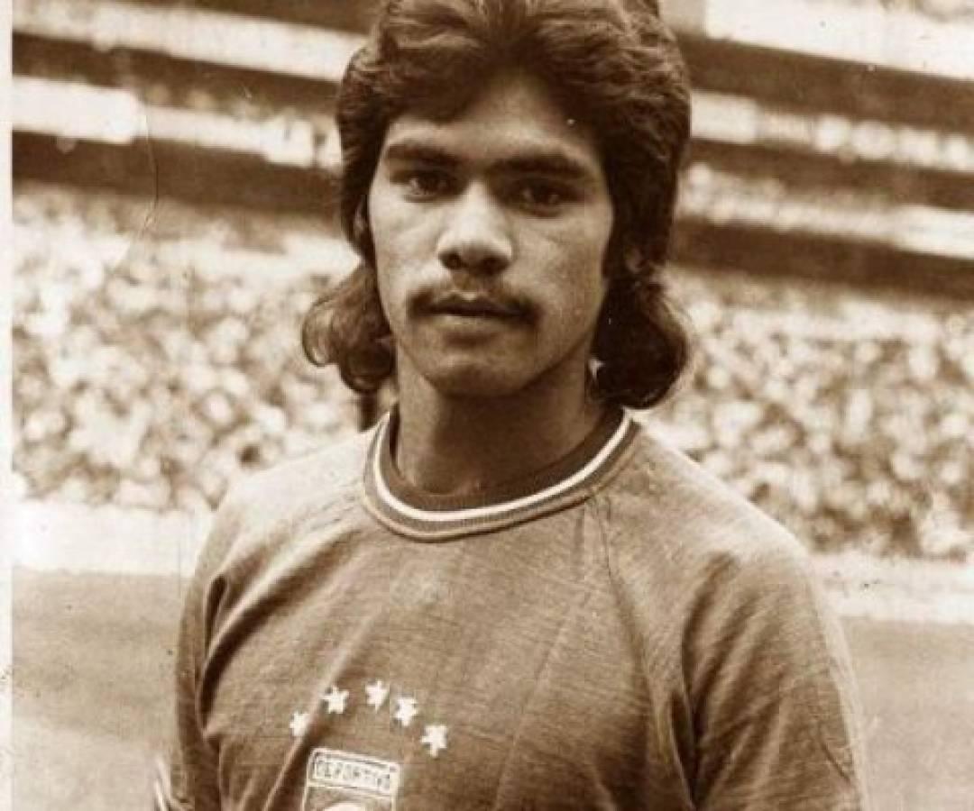 MisterChip elige su 11 ideal de todos los tiempos en la Selección de México