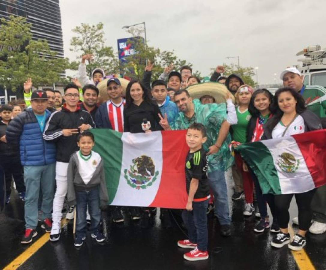 La épica bandera y el asado: Así es el ambientazo previo al México-Estados Unidos en el MetLife   