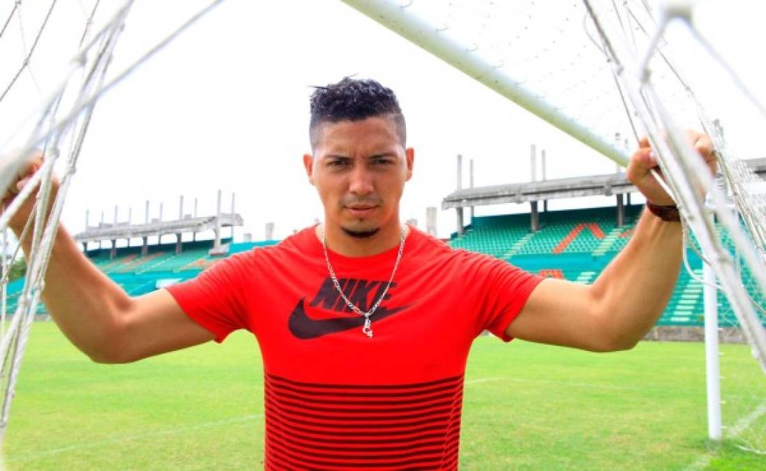 Futbolista Bryan Castro jugará con una bala en su cuerpo