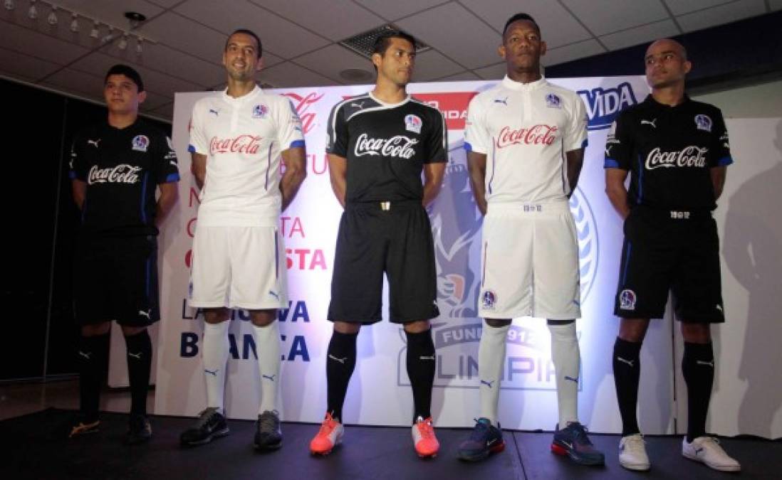 El Olimpia presentó su nueva camiseta para el Torneo Apertura