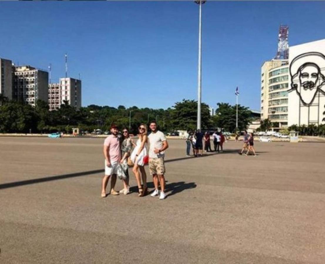 Juntos de vacaciones: La bella amiga del ruso Kabaev con la que comparte en Cuba