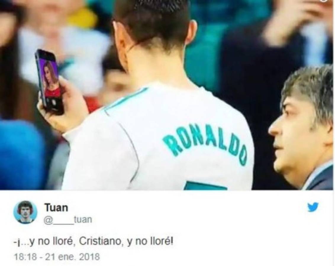 ¡VIRAL! Los memes de Cristiano Ronaldo por mirar su herida en el celular