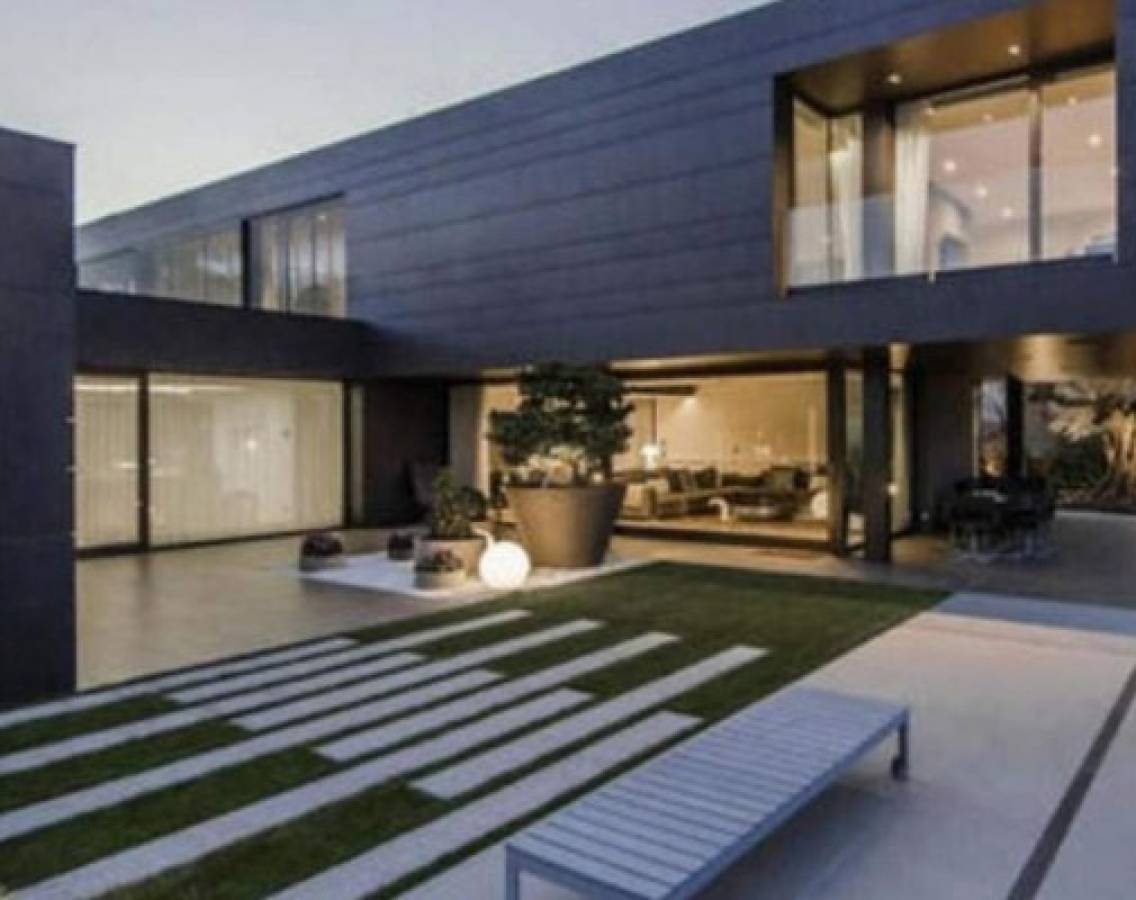 ¡Como un rey! Así es la lujosa casa del brasileño Malcom en Barcelona