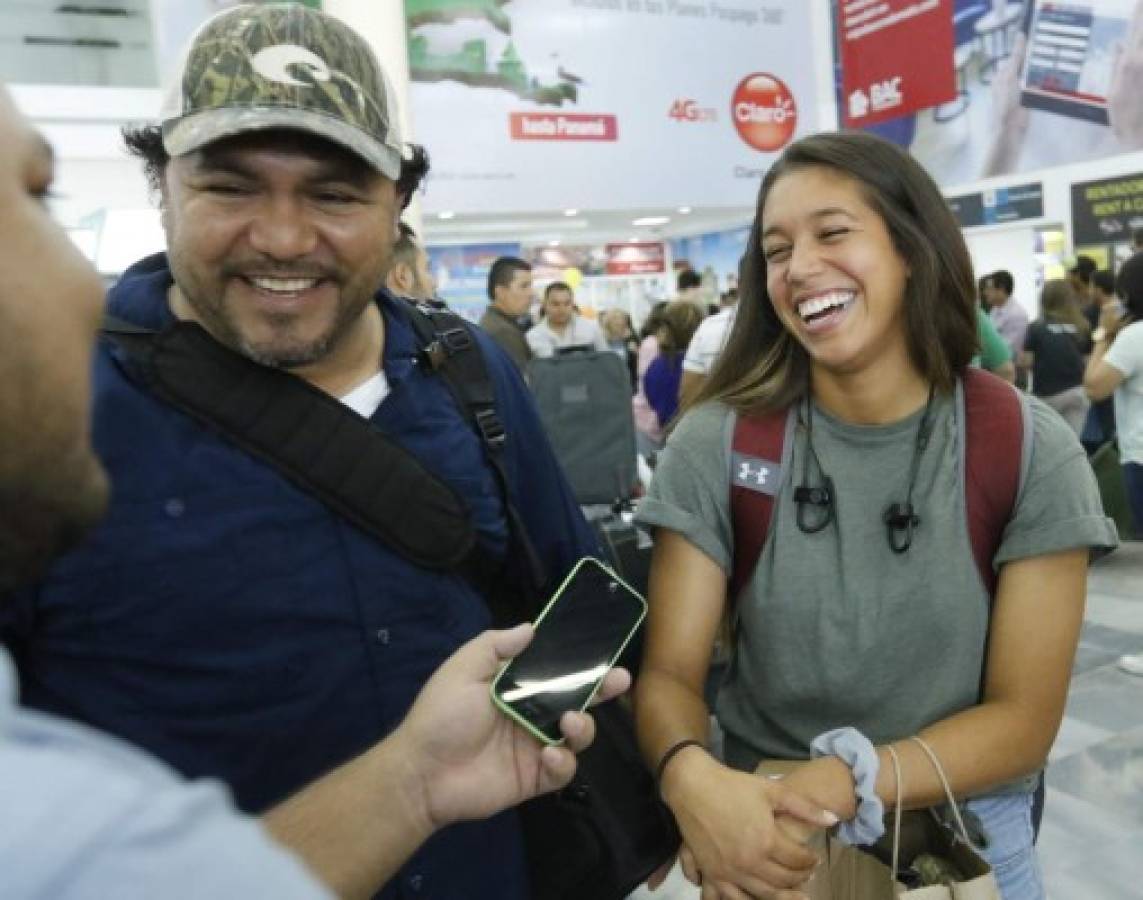 Elexa Bahr llega a Honduras para vacacionar... así luce la hermosa futbolista catracha