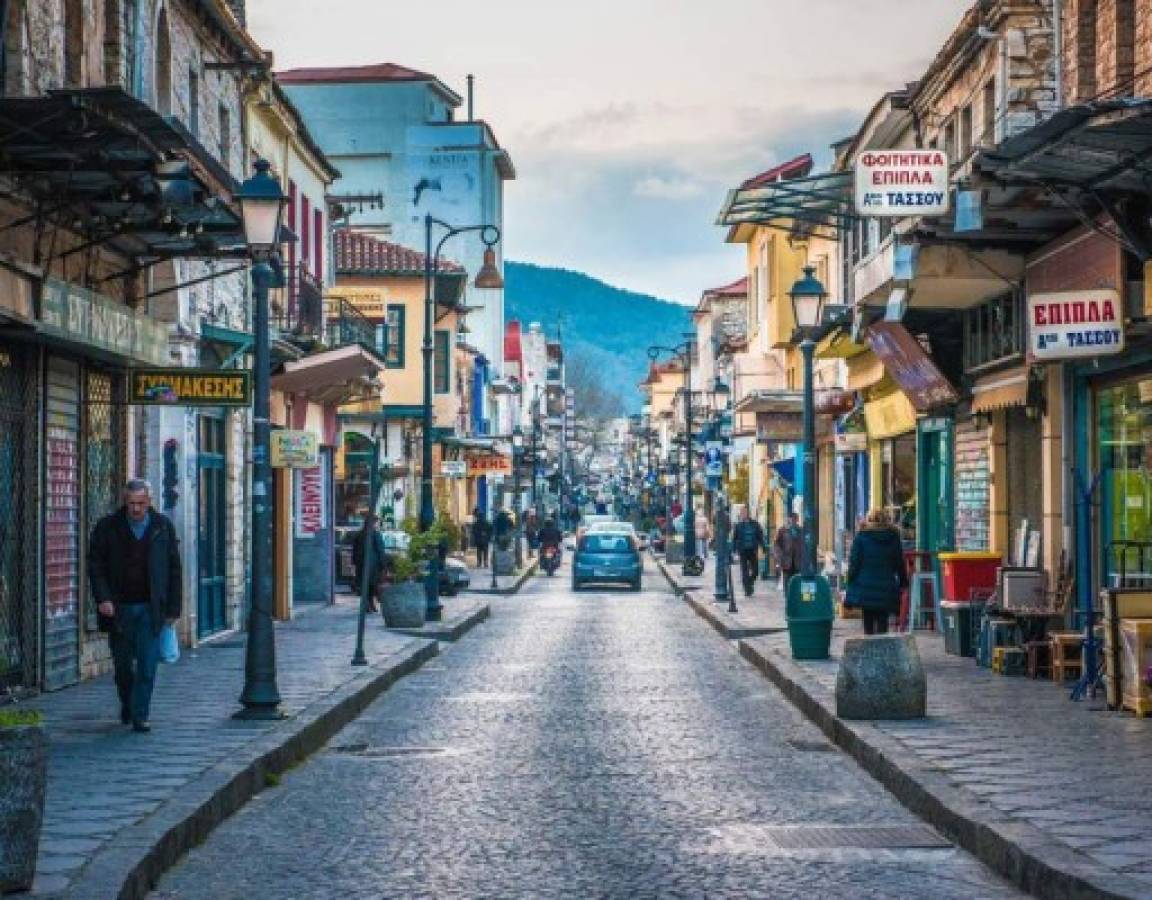 Conocé la nueva casa del hondureño Rubilio Castillo en Grecia