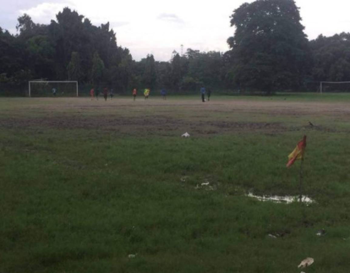 ESPECIAL: Las peores canchas donde jamás jugarías al fútbol