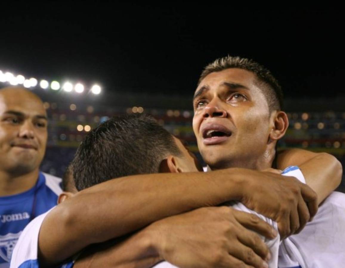 Fotos: La noche inolvidable de Honduras en San Salvador que dio el pase a Sudáfrica