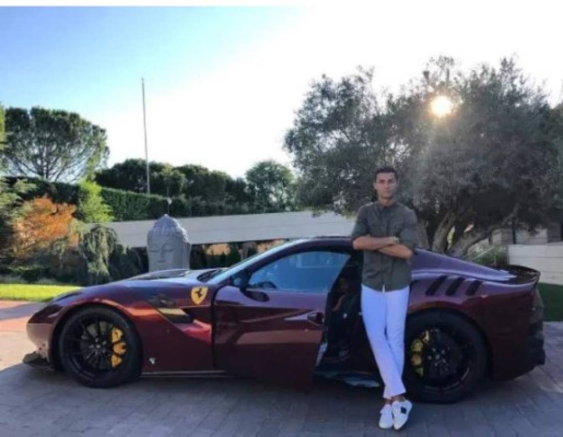 Dos de cada marca: La colección de autos de Cristiano Ronaldo creció y ahora vale $10 millones