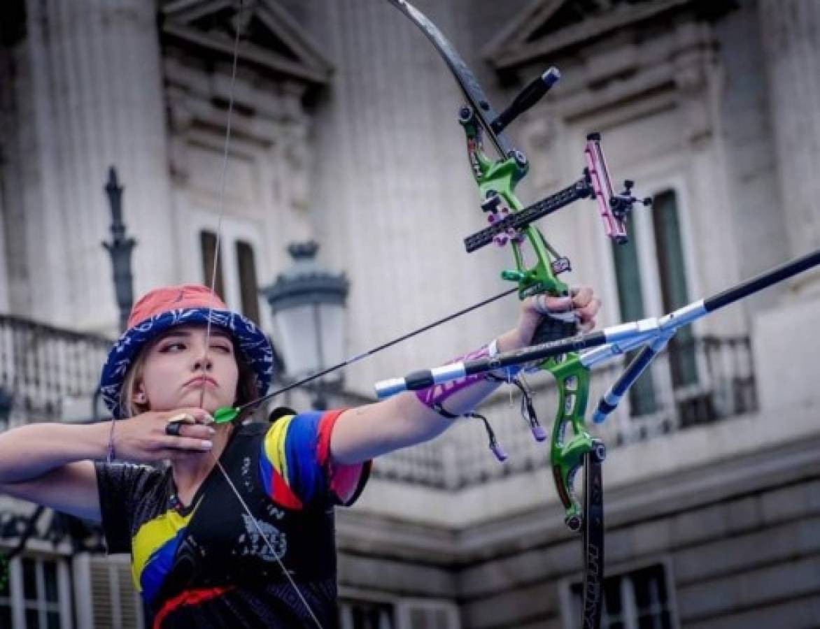 La hermosa atleta colombiana que enamora en los Juegos Olímpicos de Tokio y la polémica con sus tatuajes