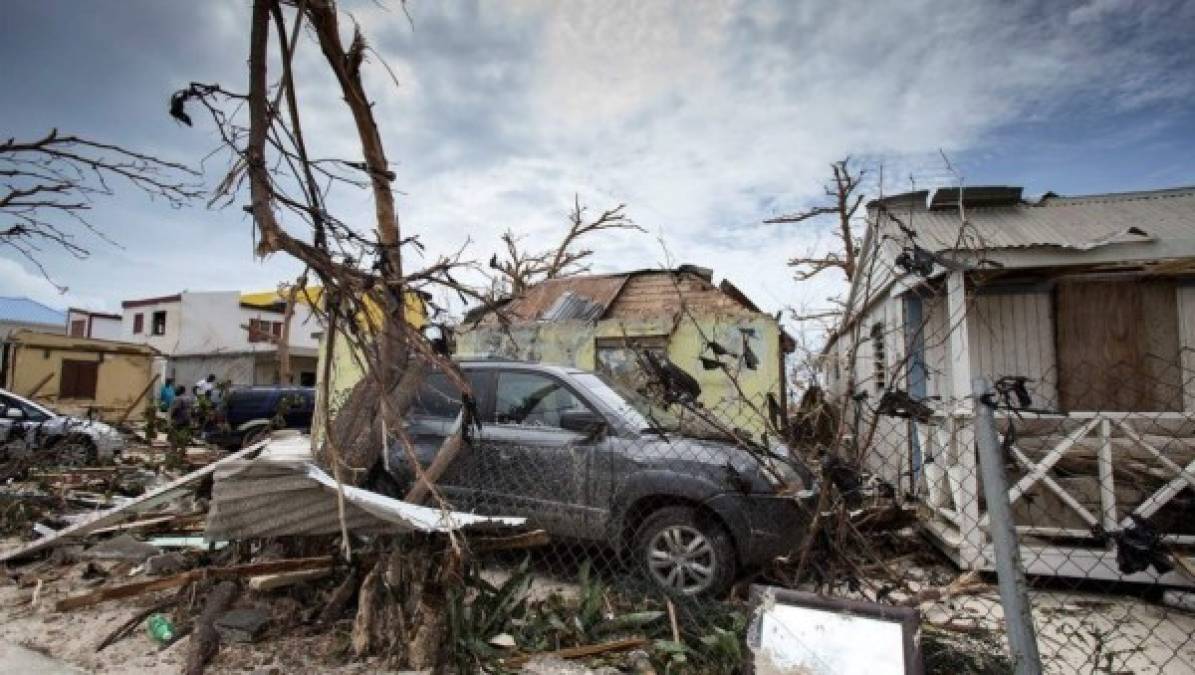 Antes y después del Caribe con el paso del huracán Irma