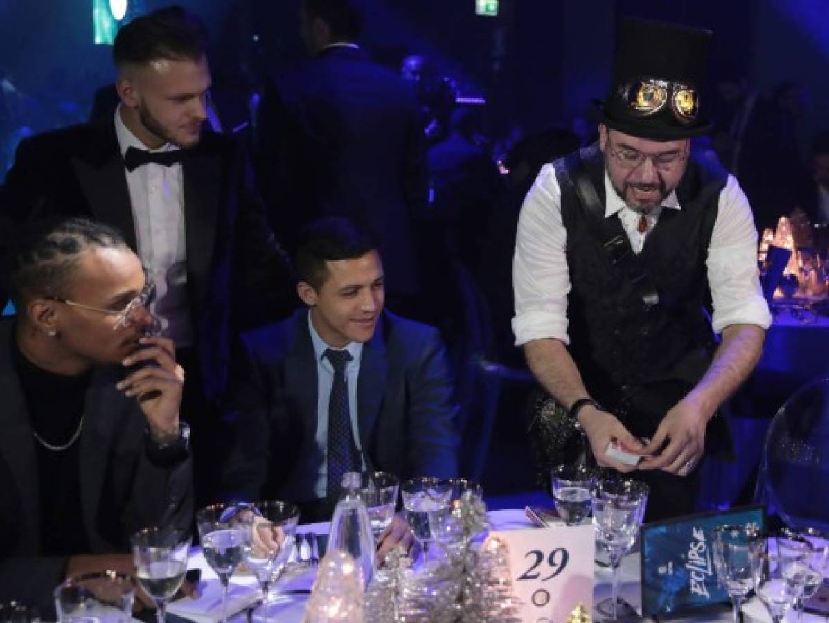 Así fue la lujosa cena de Navidad del Inter de Milán con el hondureño David Suazo de invitado