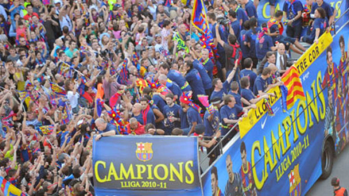 Barcelona celebra a lo grande el título