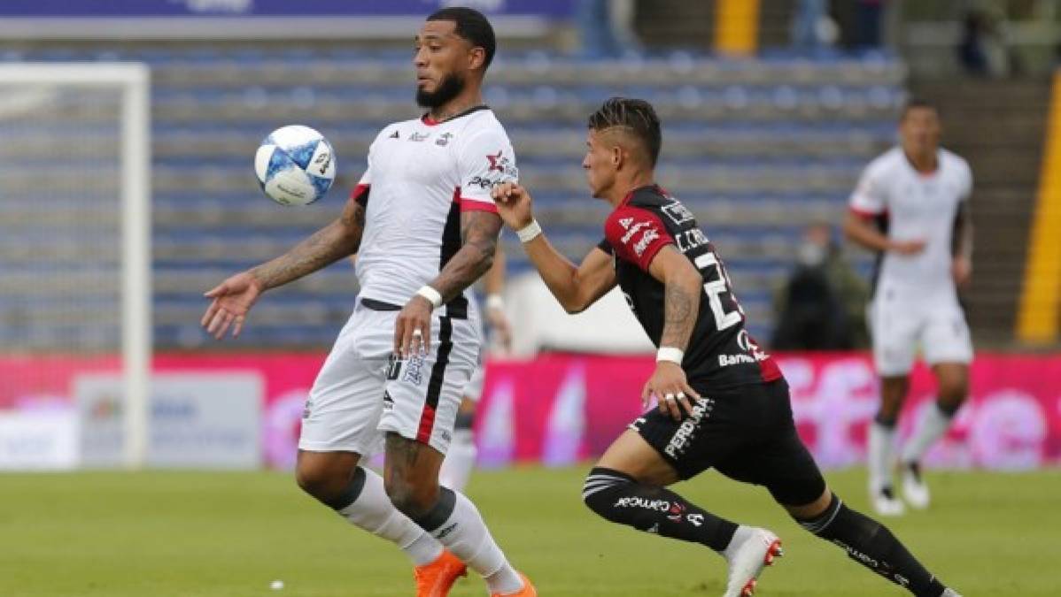 Félix Crisanto se queda con ganas de debutar en empate de Lobos ante Atlas