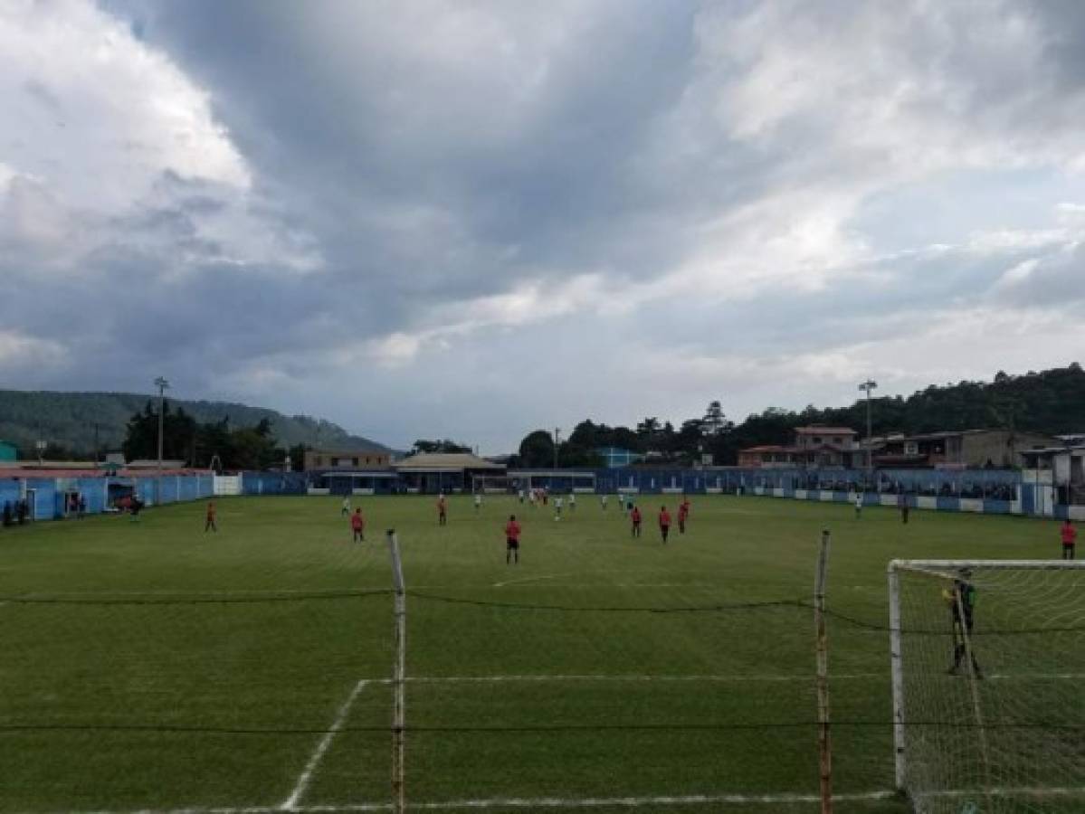 Así de humildes y bonitas son las canchas de la Liga de Ascenso de Honduras