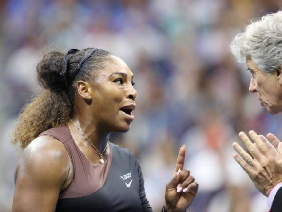 Lágrimas, dolor e insultos: Serena Williams perdió el control en la final del US Open