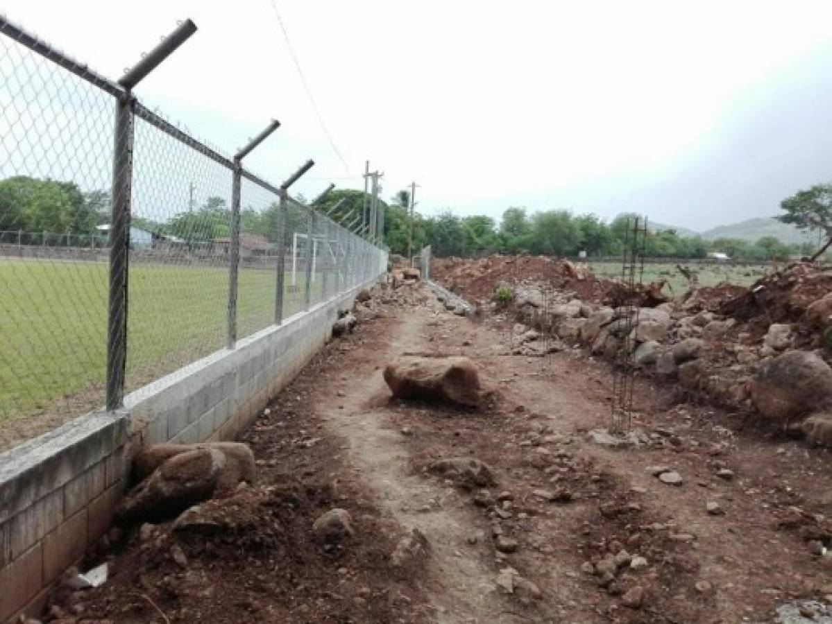 Así es el nuevo y moderno estadio que se construye en Orocuina, Choluteca