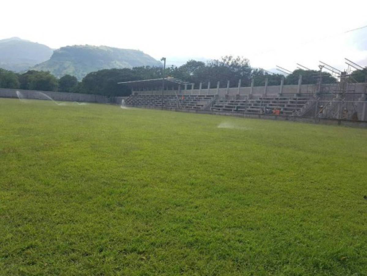 Así es el nuevo y moderno estadio que se construye en Orocuina, Choluteca