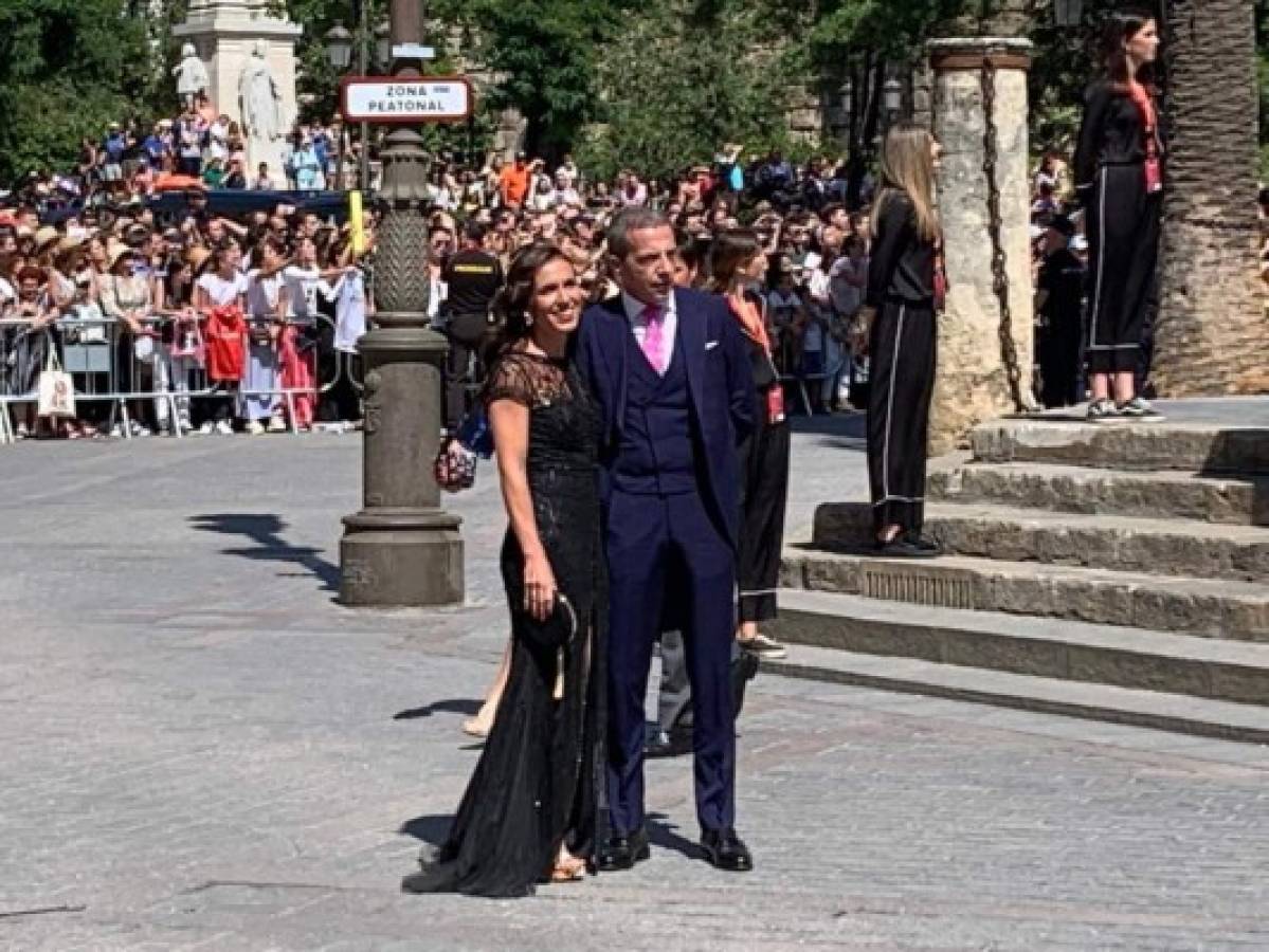 Con invitados de lujo: Las imágenes de la boda de Sergio Ramos y Pilar Rubio