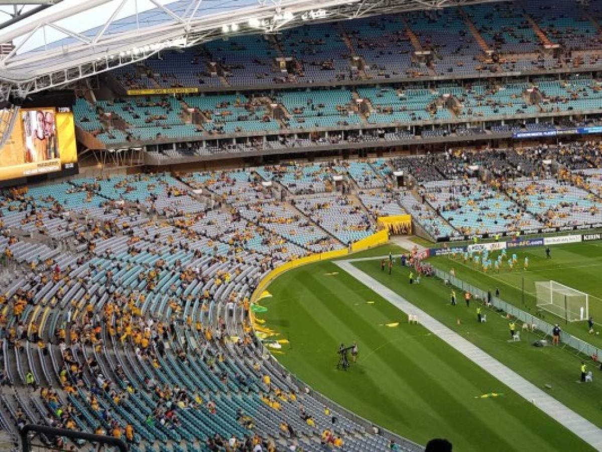 Así es el espectacular ambiente en el ANZ Stadium de Sídney para el Australia-Honduras