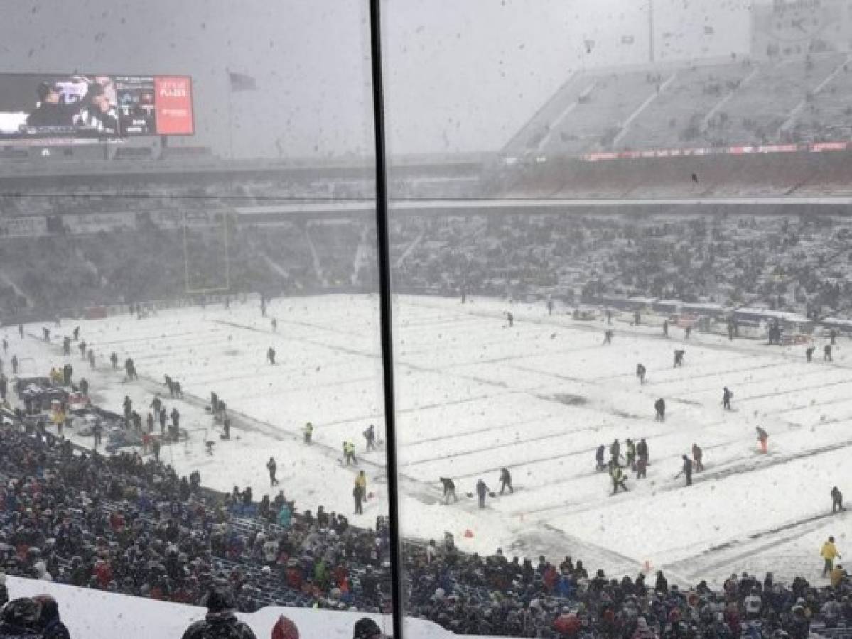 La impresionante nevada en el partido de la NFL