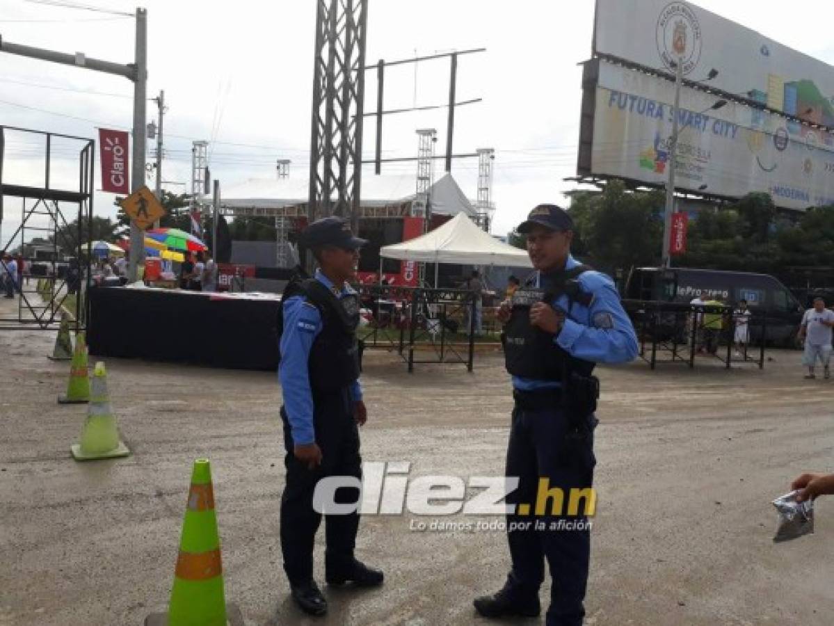 ¡CON AFICIÓN AUSTRALIANA! El ambientazo que se está viviendo en las afueras del estadio Olímpico