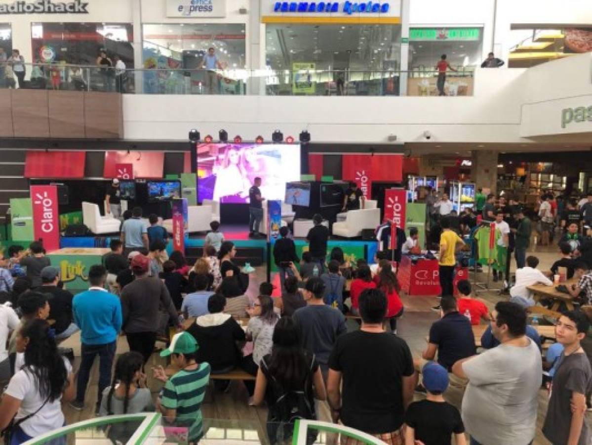 ¡Ambientazo! Así se vivió el arranque del torneo Fornite-DIEZ en Tegucigalpa