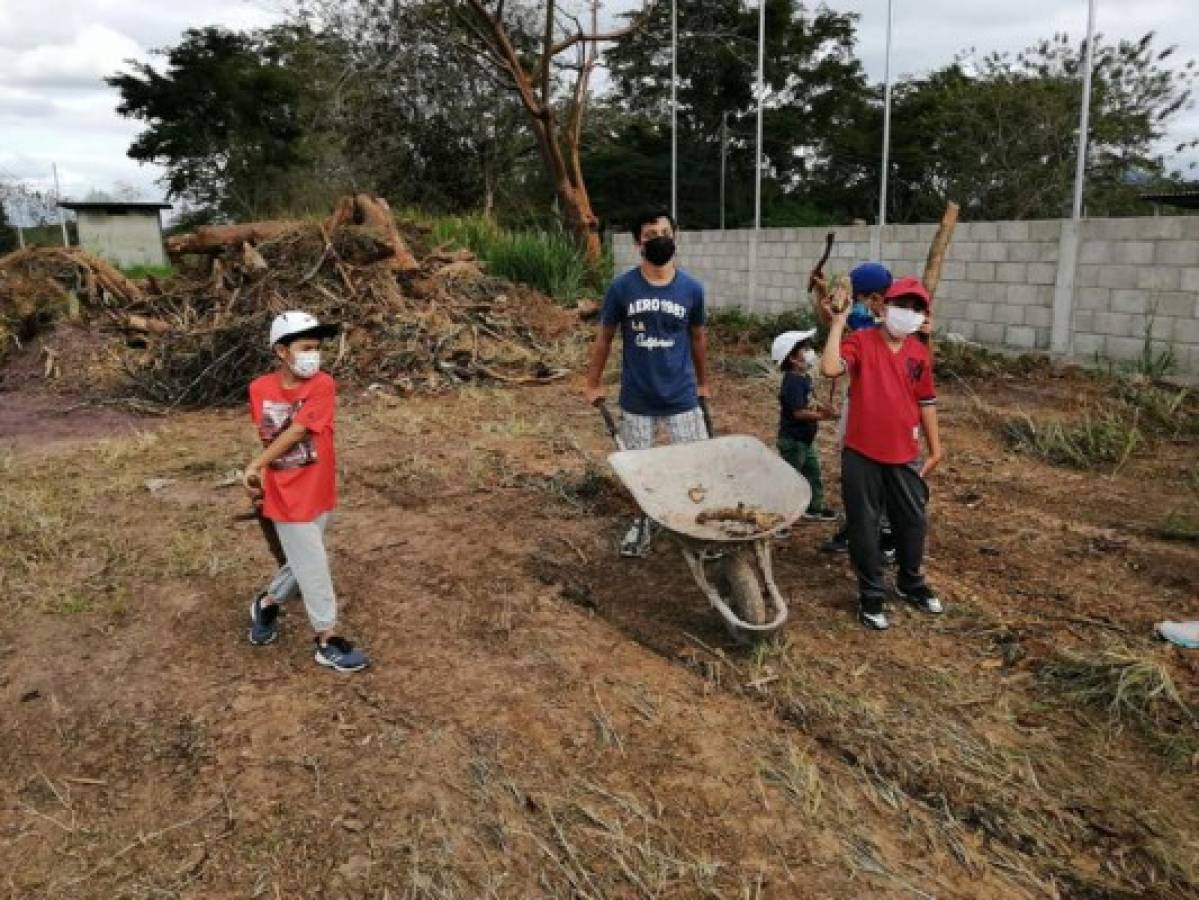 Fotos: Así marchan los trabajos de construcción del estadio de béisbol Mauricio Dubón en Juticalpa