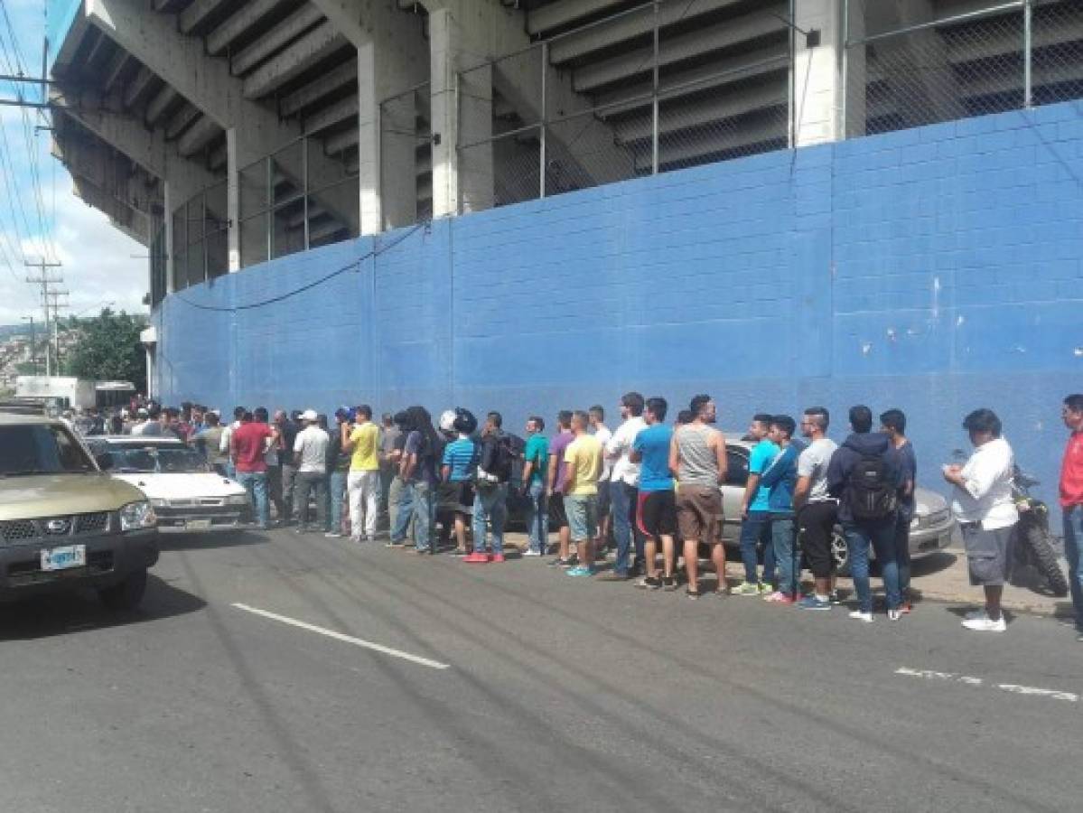 Locura en las taquillas del Nacional por los boletos para ver el juego ante Pachuca