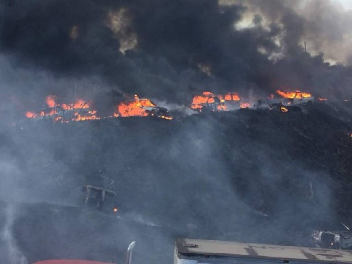 INFORME ESPECIAL: Incendio en predios de DPI deja casi 400 vehículos quemados