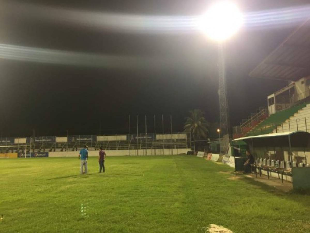 Así embellecen el estadio Excélsior de Puerto Cortés para Liga Concacaf