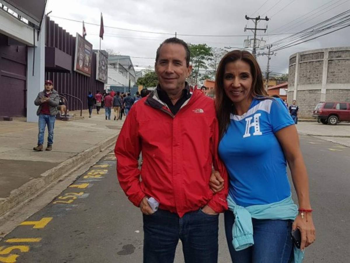 El gran ambiente que se vive en un clásico entre Alajuelense y Saprissa