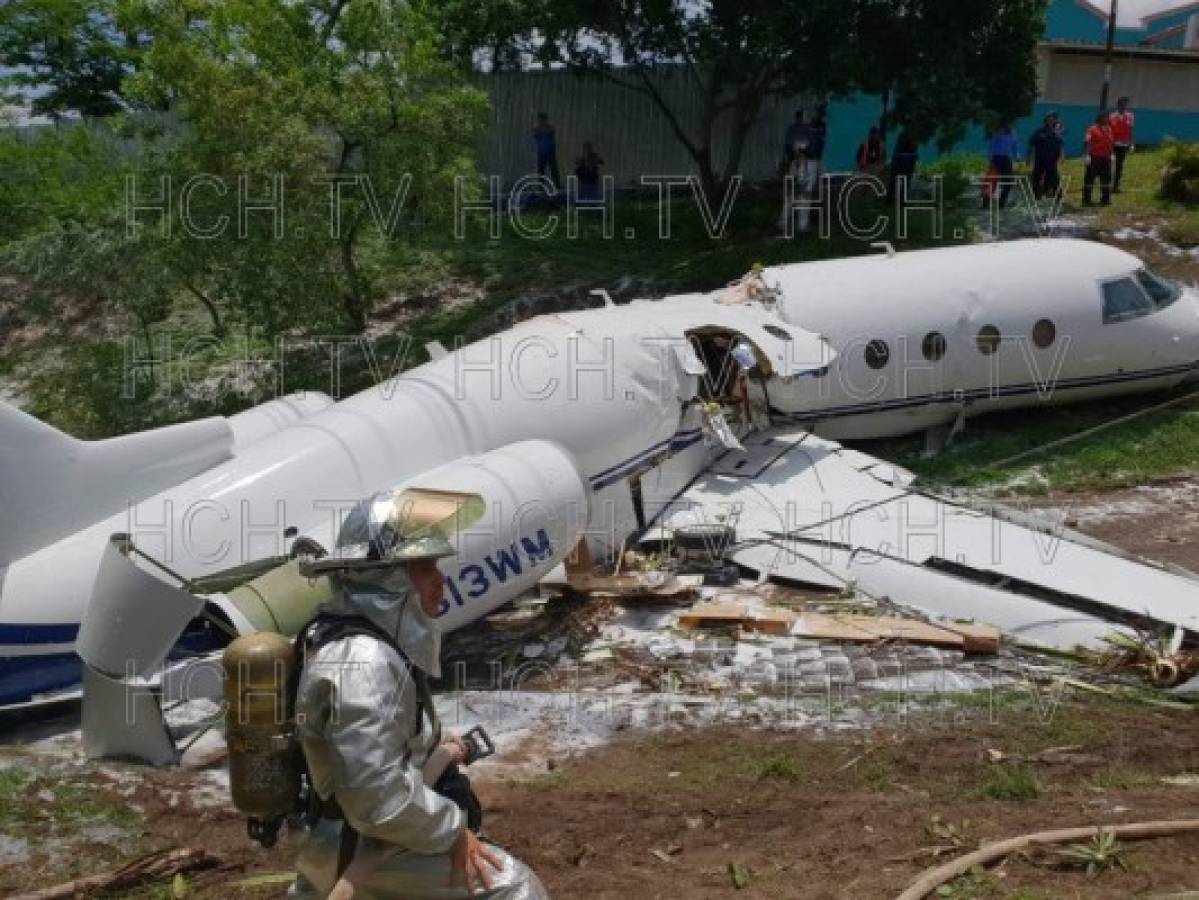 FOTOS: Impactantes imágenes del avión que se salió de la autopista en el aeropuerto Toncontín