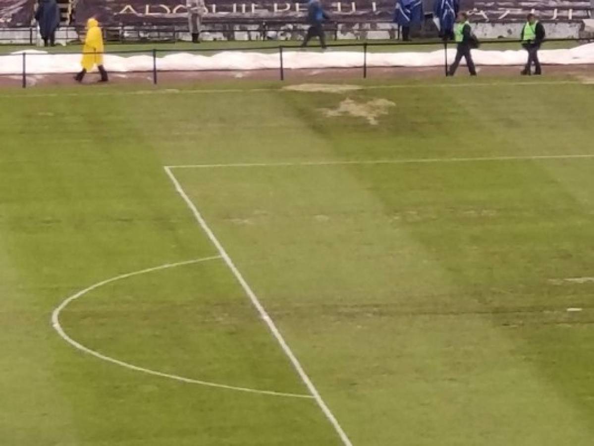 EN FOTOS: Así de pésima luce la cancha del estadio Azteca