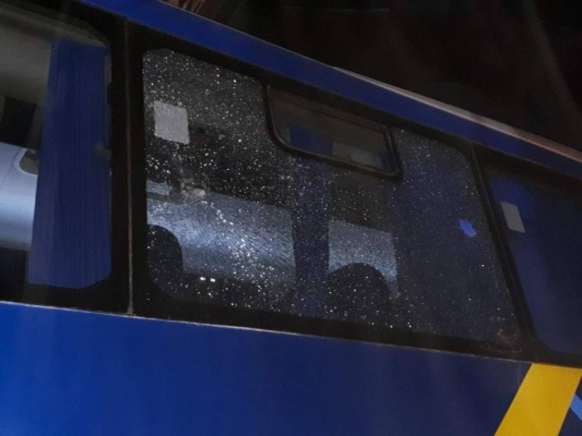 FOTOS: Así quedó el bus del Marathón tras ataque sufrido en Comayagua