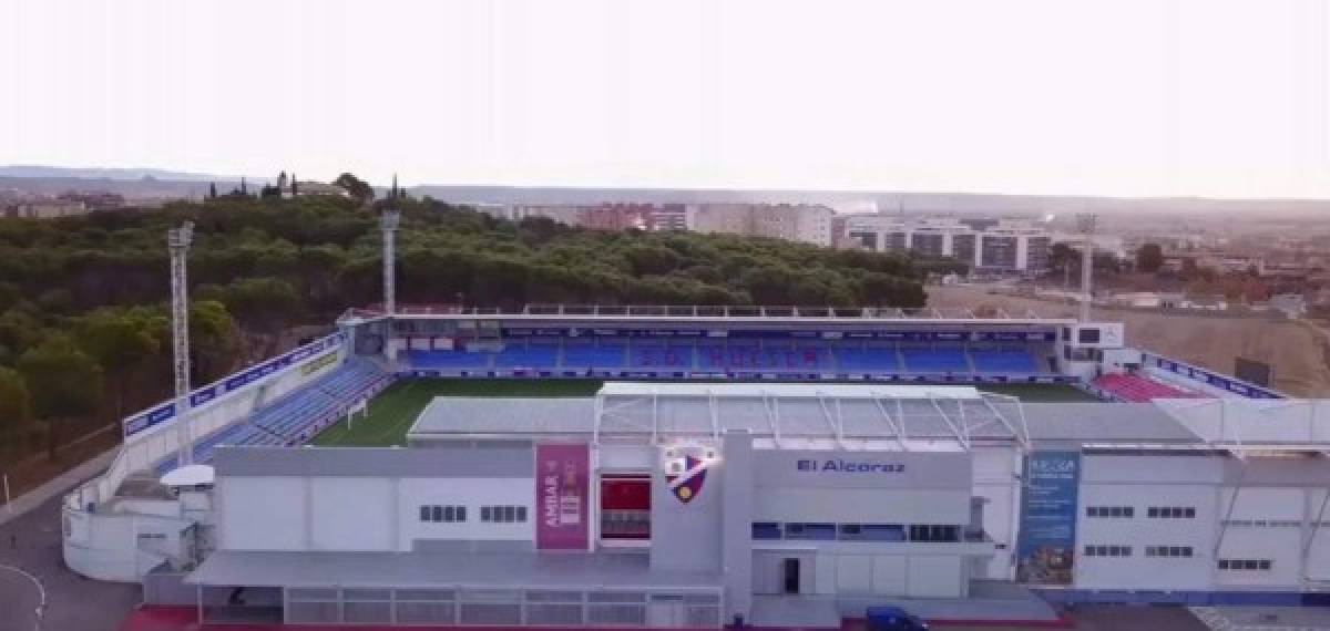 Así es el estadio El Alcoraz, la nueva casa de Jonathan Rubio en España