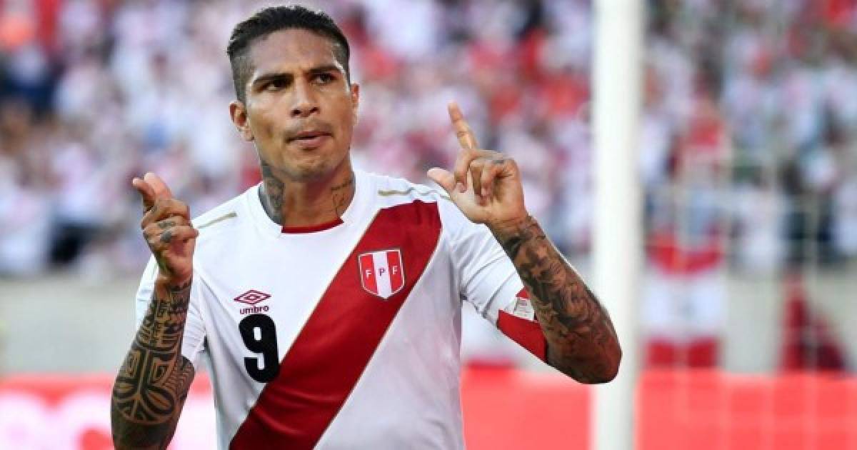 Un centroamericano: Los máximos goleadores de su selección y que siguen batallando